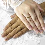 Aliança de Casamento em Ouro 18k com pedras diamonics Portugal - Par 