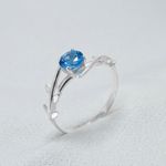 Anel em Prata Estilo Folhas