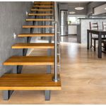 Degrau de Escada em Madeira Tauari