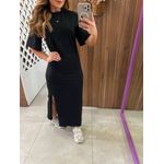 Vestido Preto Midi Comfort com Fenda Colcci