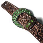 Correia De Espora Bordada Com Fivela de Strass Verde - Master Selas
