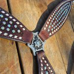 Peiteira de Couro Bordada com Tento e Strass Furta Cor - Protec Horse