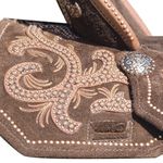 Sela Forma Protec Horse Neoprene Café - Bordado em Couro e Linha Com Tachas e Cravos