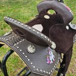 Sela Tambor Oficial Protec Horse Neoprene Café Aba Lisa Recortada Unicórnios & Cravejados Strass #6702