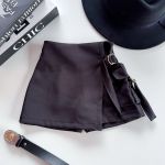 Short Fivela Preto