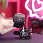 Algema Com Corrente e Fivelas Em Couro Luxo Heart