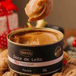 Doce de Leite com Nozes Tropical lata com 420 gramas