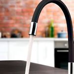 TORNEIRA COZINHA BANCADA FLEX PRETA C-65 1/4V. (G) 02285 ARAÚJO METAIS