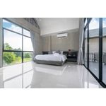 PORCELANATO INTENSE BARCELONA PLATA POLIDO 84X84 (CX 2,80M²) 2225-A DELTA