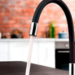 TORNEIRA COZINHA BANCADA FLEX PRETA C-67 1/4V. 02285 ARAÚJO METAIS