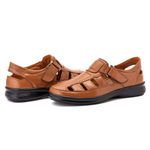 Sandália Comfort Masculino em Couro Caramelo