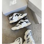 Tênis New Balance 9060 Branco e Preto 