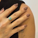 Anel em Ouro 18K Coração de Jade e Brilhantes 2.0g