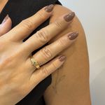 Anel em Ouro 18K Esmeralda e Brilhantes 2.5g 7.5mm