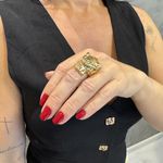 Anel em Ouro 18K Pantera com Esmeraldas 6.6g 30.0mm