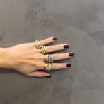 Anel em Ouro Branco 18K com 14 Brilhantes 12,0g 21mm