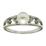 Anel em Ouro Branco 18K de Pérola 4 Brilhantes 2.3g