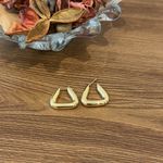 Brinco de Argola em Ouro 18K Modelo V com 7.0g 23,0mm