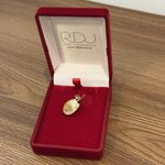 Pingente em Ouro 18K Concha com Pérola 4.0g 27.0mm