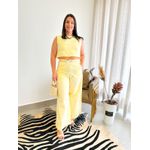 Conjunto Maiara amarelo bebê 