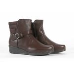 Bota Feminina Cano Médio Fivela Marrom Ref. 09521.09971 