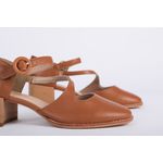 Sapato de Couro Mary Jane Camel Ref. 09932.09913