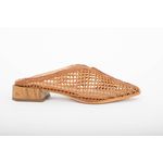 Mule Couro Tramado Caramelo Ref. 09422.09992