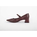 Sapato em Couro Atanado Bordo Ref. 09422.09992
