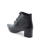 Bota Bico Fino Couro Marseille Preta