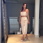 Conjunto saia e cropped Emma OFF