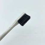 Escova de Dente Ecológica Extra Macia com Carvão Caule