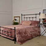 Cama Versailles Queen Pez. Baixa