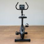 Bicicleta Vertical V-2000 Aparelho para Academia Consport 