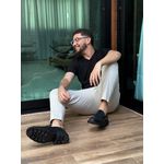 POLO TRICOT LEVE JAQUARD PRETO