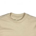 Camiseta Bege Rhouker Gola Média em Suedini Egípcio