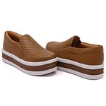 Slip On Matelassê Sola Alta Caramelo DKShoes