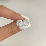 Brinco Redondo com Zirconia Cristal Prata 925