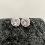 Brinco Redondo com Zirconia Cristal Prata 925