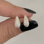 Brinco Gota Pequena com Zirconia Prata 925