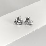 Brinco Coraçao com Zirconia Cristal 8x8mm Prata 925