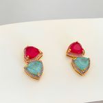 Brinco Dois Corações Pedra Fusion Banho ouro 18k 
