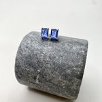 Brinco Retagular Azul Escuro Prata 925