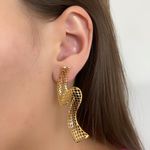 Brinco em S Rendado Banhado a Ouro 18k