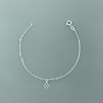 Pulseira com Pingente Trevo Vazado 1,0gr Prata 925