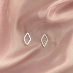 Brinco Prata Legitima Losango Vazado Liso