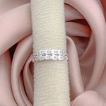 Anel com Varios Triângulos com Zirconia Prata 925