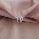 Argola Grande Triangular com Zirconia Prata 925