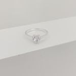 Anel Solitário Coração Com Zirconia Cristal Prata 925