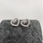 Brinco Prata Legítima 925 Coraçao Vazado com Zirconia