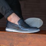 Sapato Loafer Esporte Fino Alpha em Couro Nobre Marinho